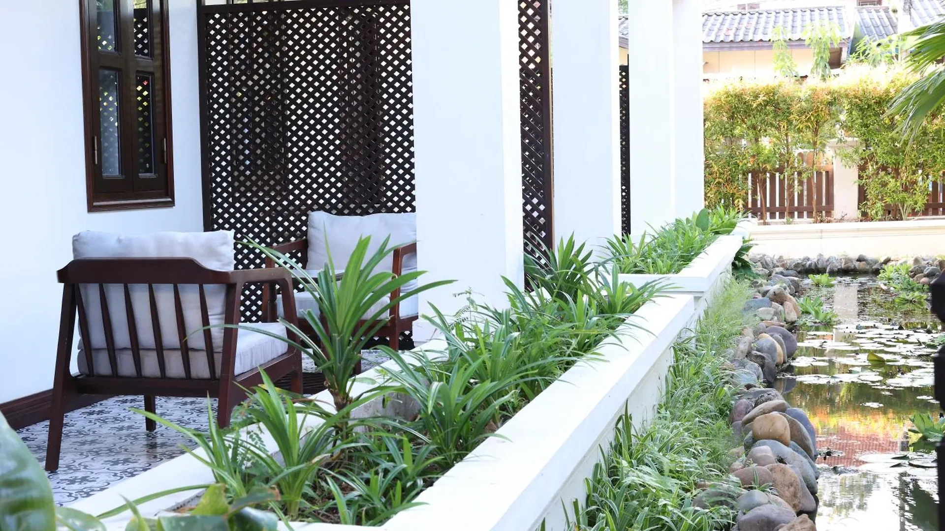 Sunrise Garden House - Luang Prabang Hotel