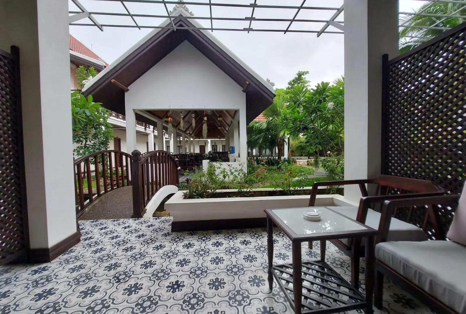 Sunrise Garden House - Luang Prabang Hotel