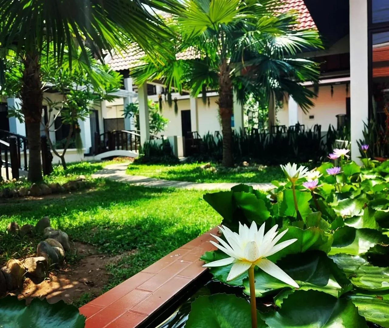 Sunrise Garden House - Luang Prabang Hotel 4*,