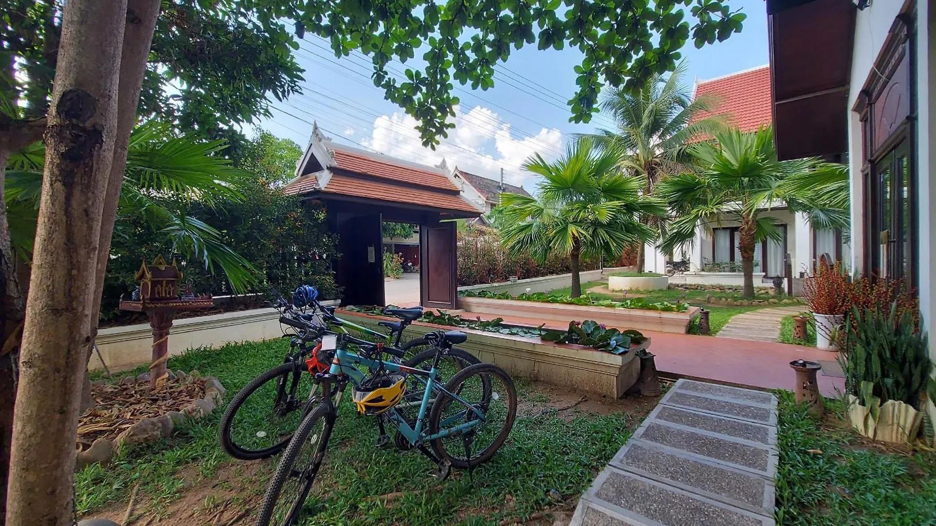 Sunrise Garden House - Luang Prabang Hotel