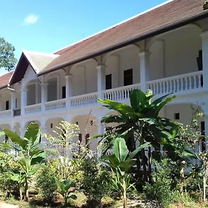 Mahout Lodge Lodge